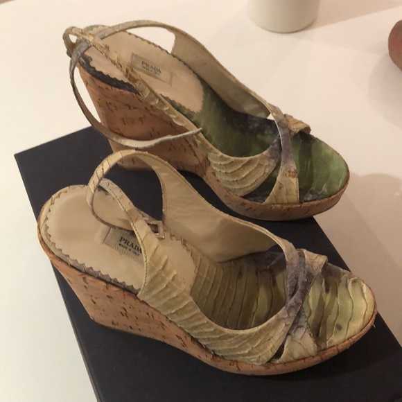 AUTHENTIC Prada snakeskin sandals - Picture 2 of 7
